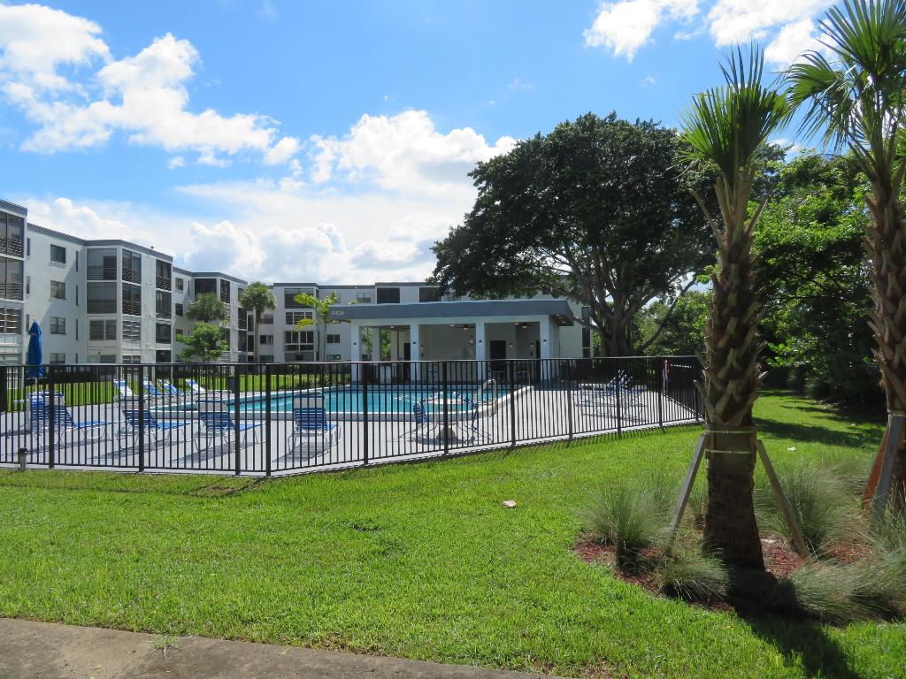 ISLE OF BOCA DUNES CONDO 3 - Residential Lease