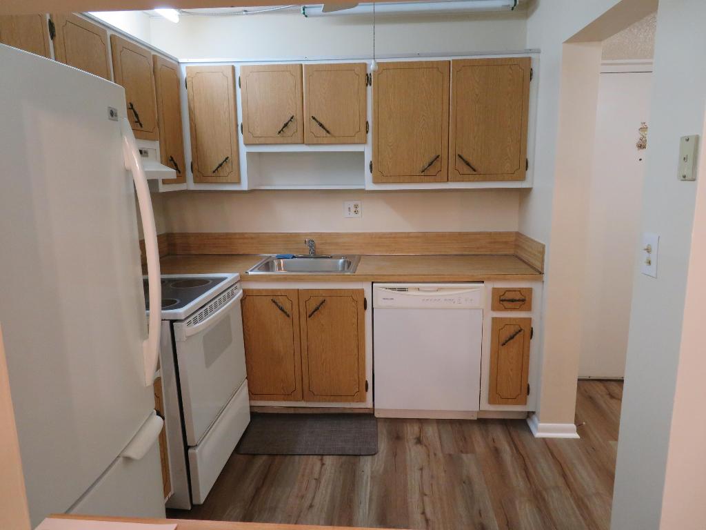 ISLE OF BOCA DUNES CONDO 3 - Residential Lease