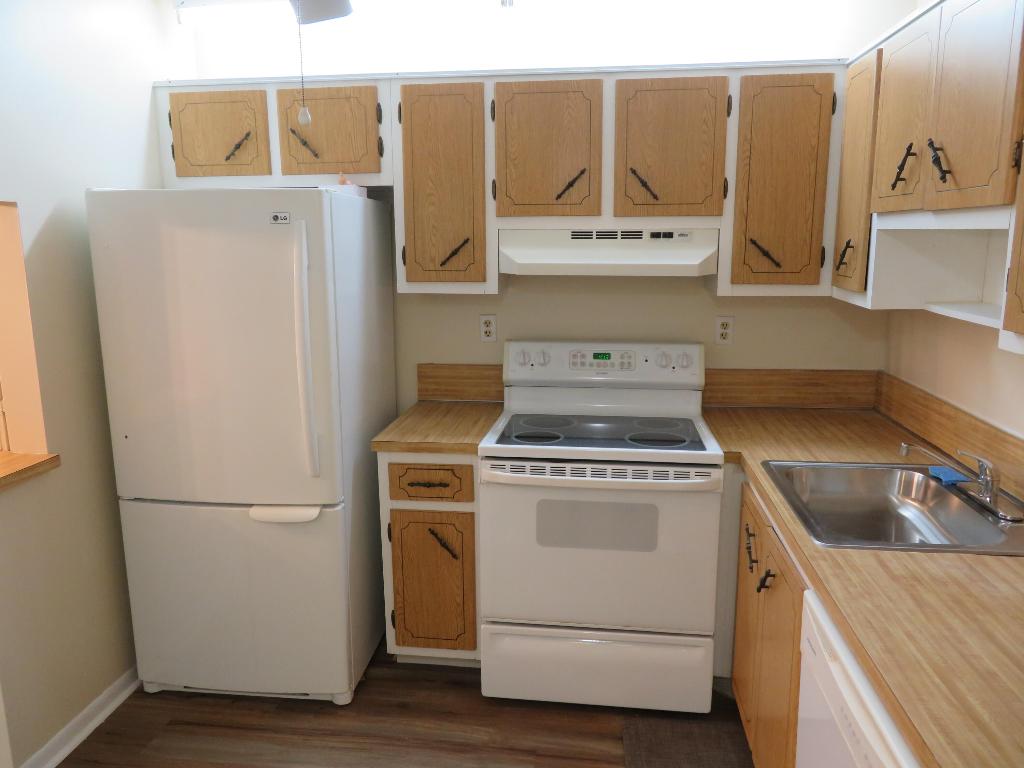 ISLE OF BOCA DUNES CONDO 3 - Residential Lease