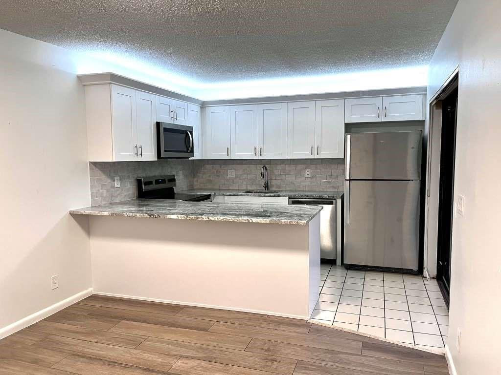 Waterford Courtyards Add - Residential Lease