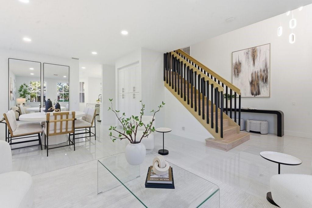 1170 Chenille Circle