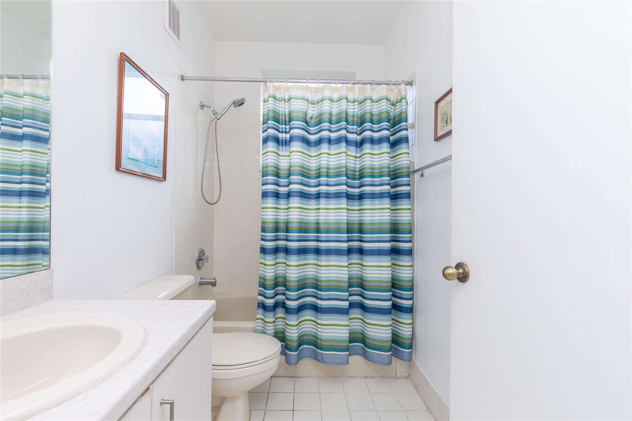Pembroke Falls Ph 3 158-2 - Residential
