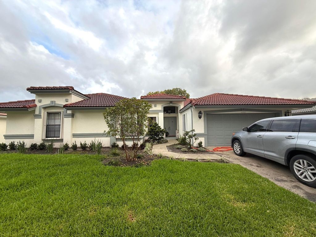 Photo of 10760 NW 18th Court #2, Plantation, FL 33322 (MLS # B26016342)