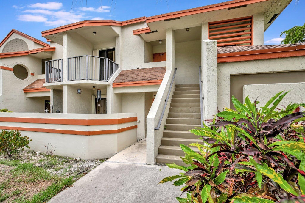 Photo of 5586 Ctyard Drive #5586, Margate, FL 33063 (MLS # R11003353)