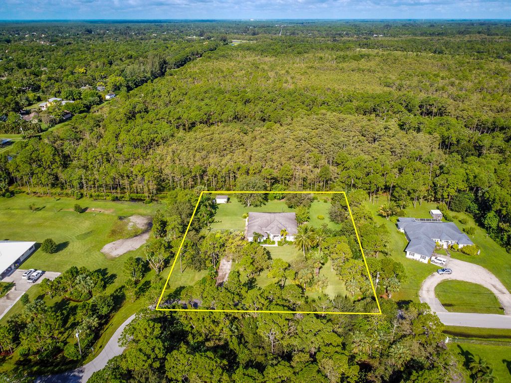 Photo of 16107 79th Terrace N, Palm Beach Gardens, FL 33418 (MLS # R10915127)