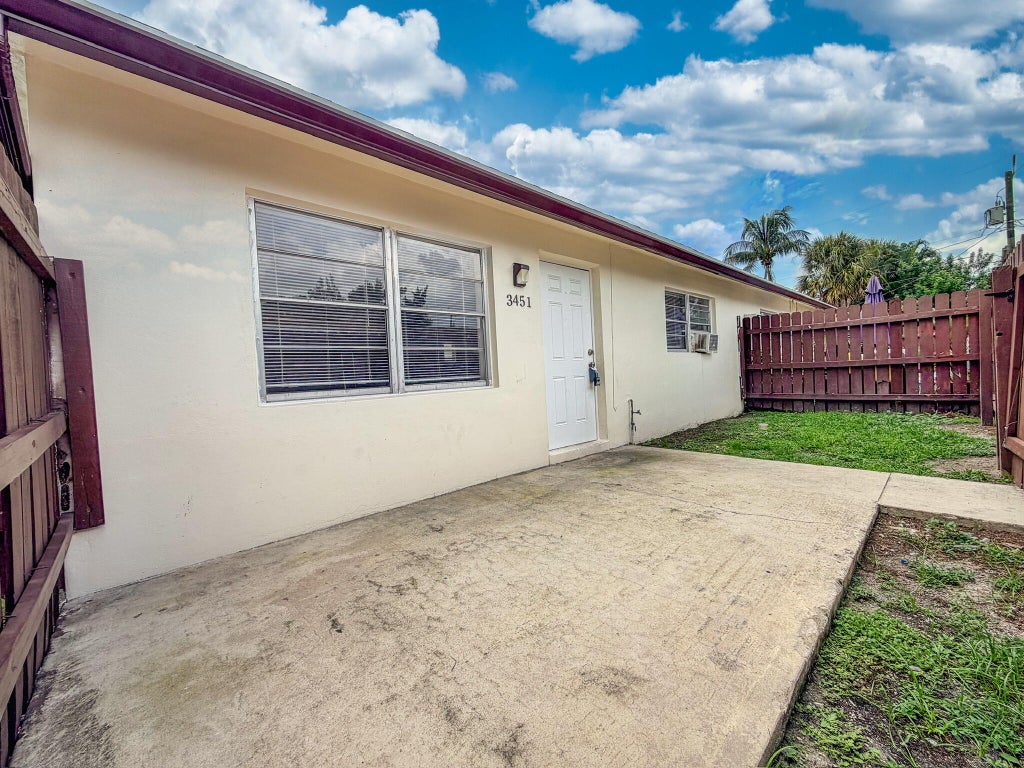 Photo of 3451 Hi St, Lake Worth, FL 33461 (MLS # B26082292)