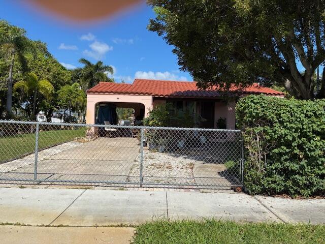 LAKE ADD TO BOYNTON - Residential Income