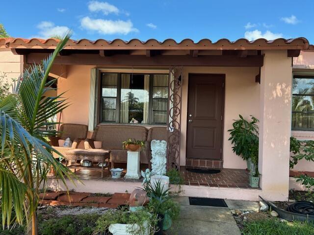 LAKE ADD TO BOYNTON - Residential Income