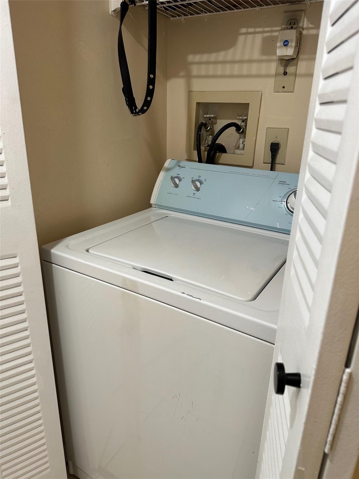 La Hacienda Country Club - Residential Lease