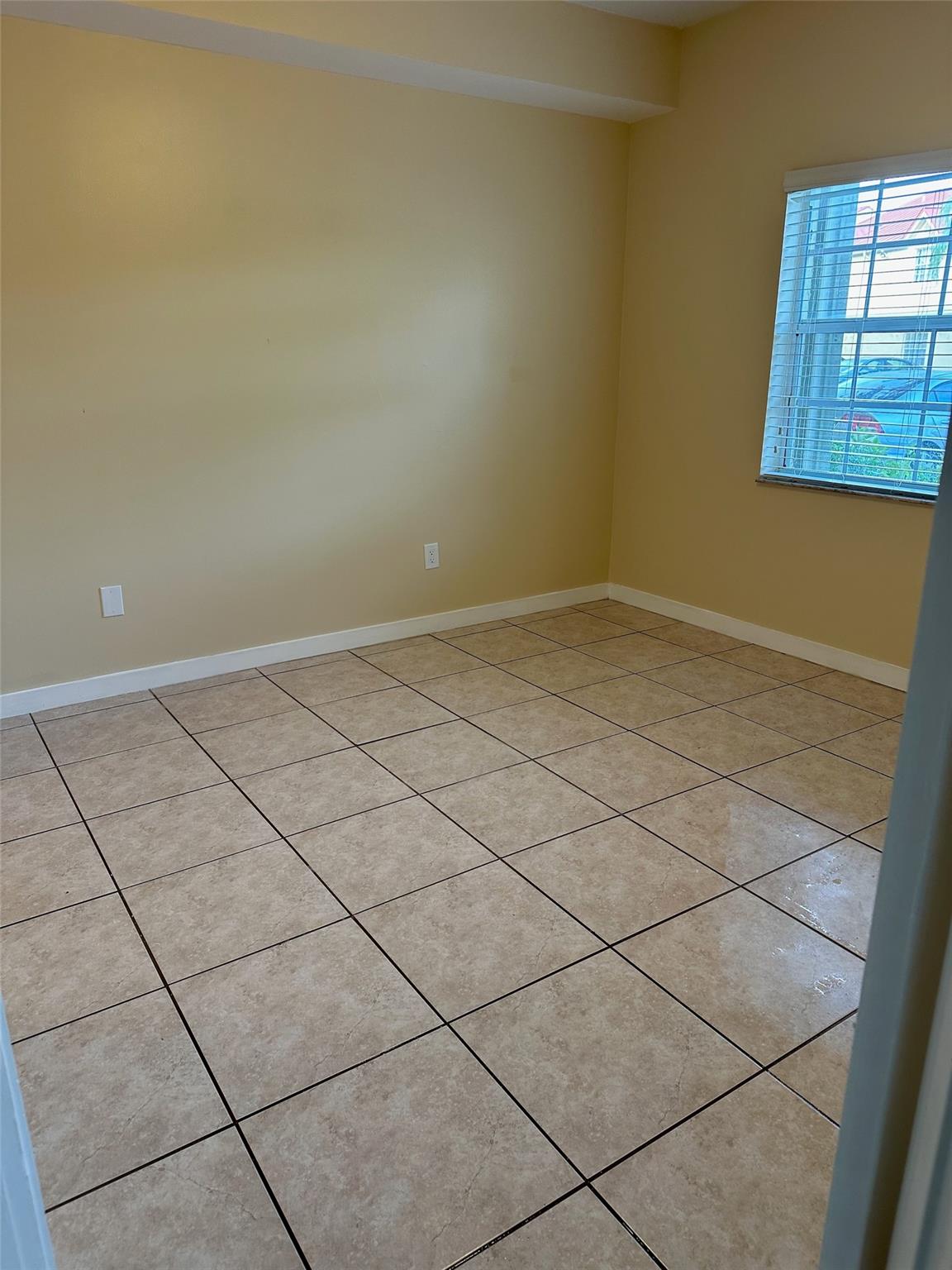 La Hacienda Country Club - Residential Lease