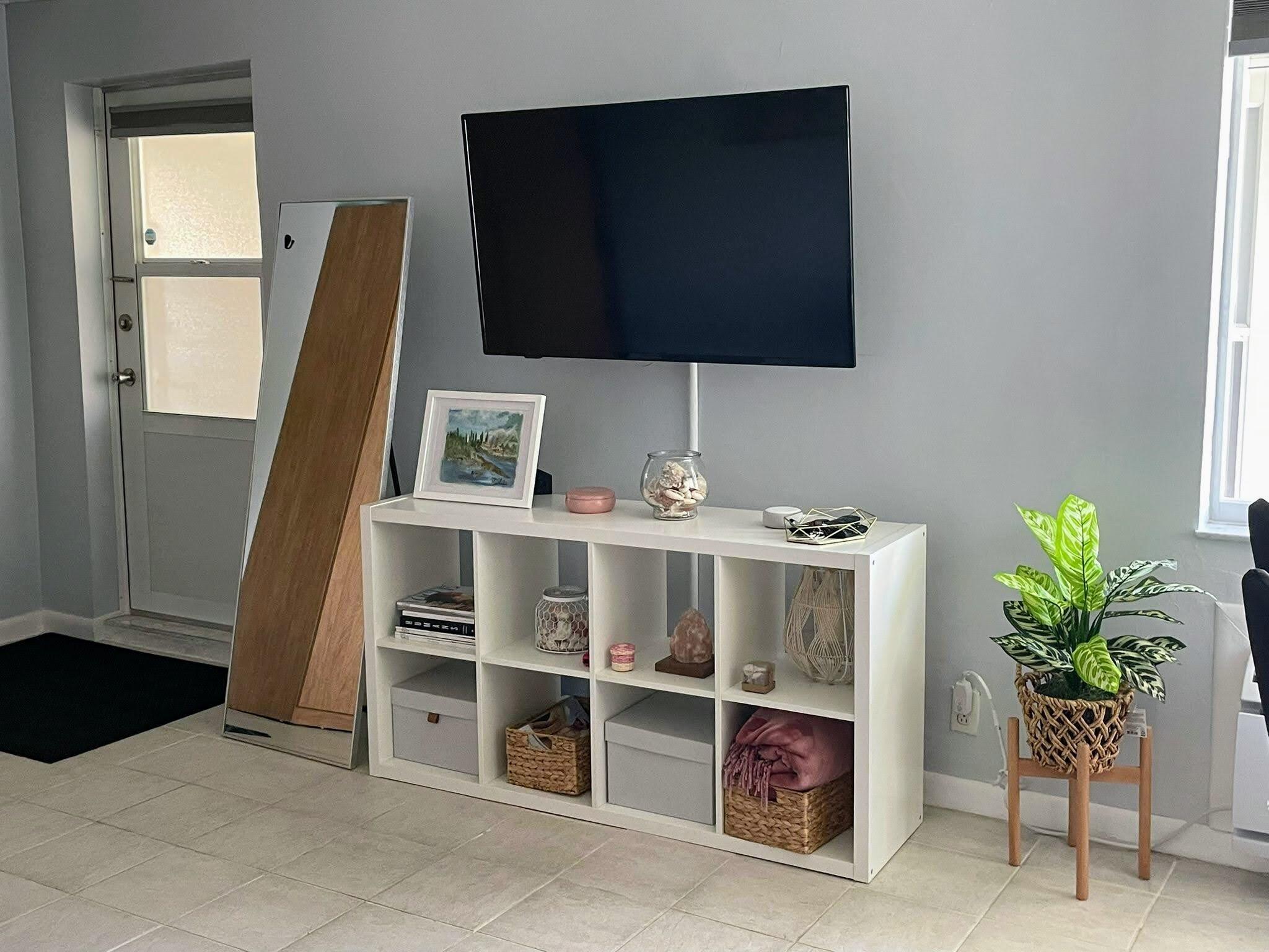 SOUTH PALM RESIDENCE INC - Residential Lease