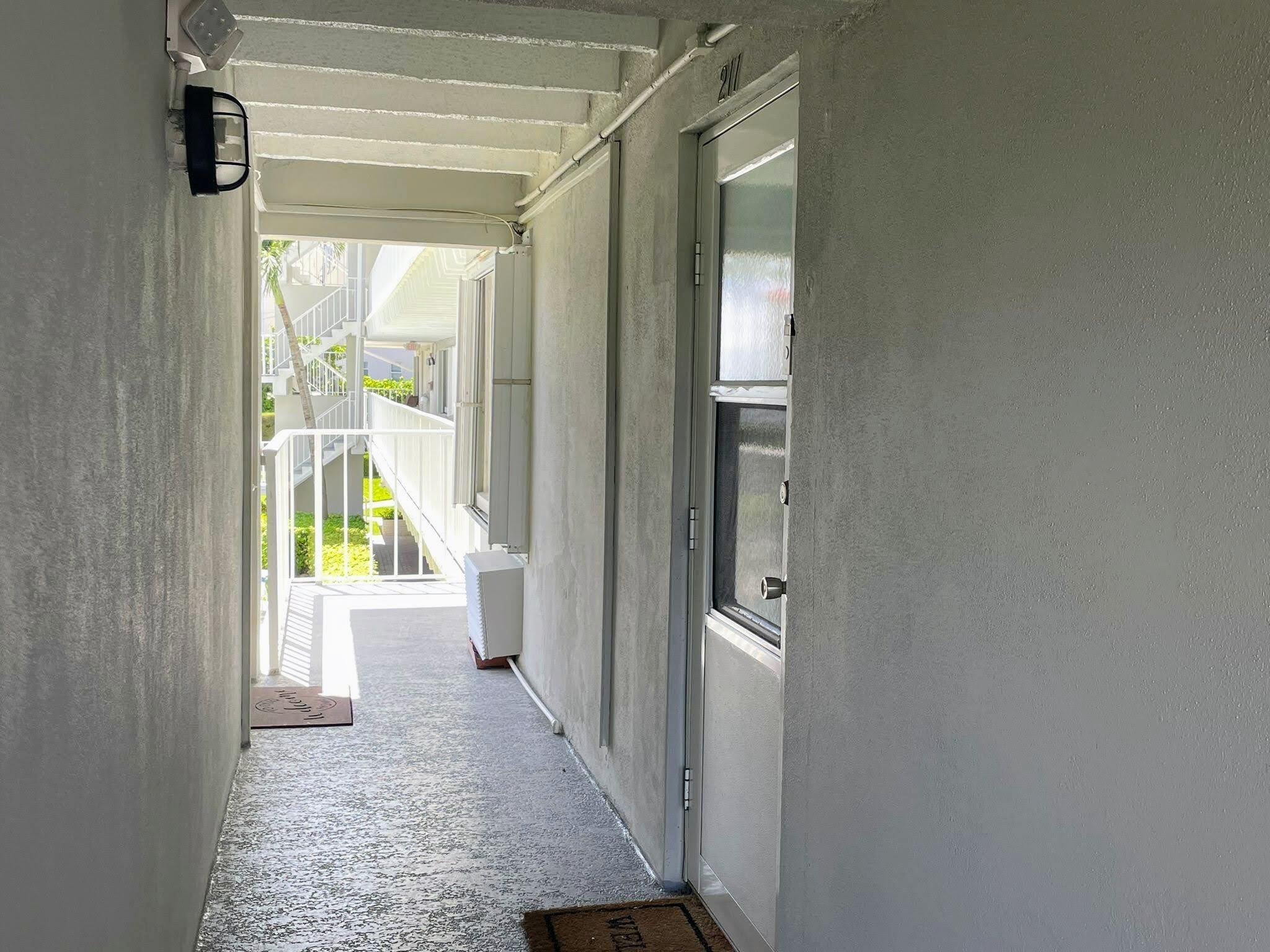 SOUTH PALM RESIDENCE INC - Residential Lease