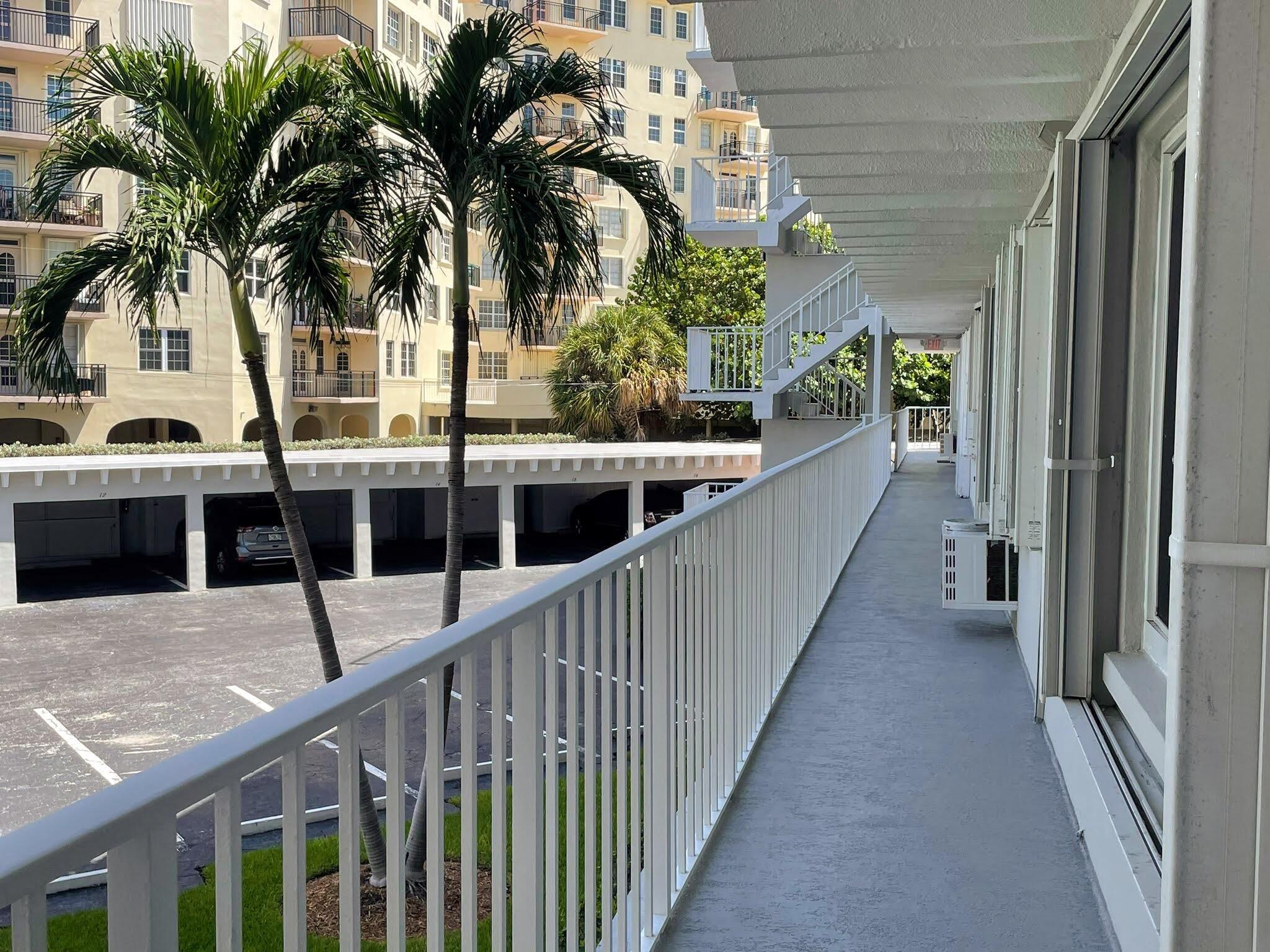 SOUTH PALM RESIDENCE INC - Residential Lease