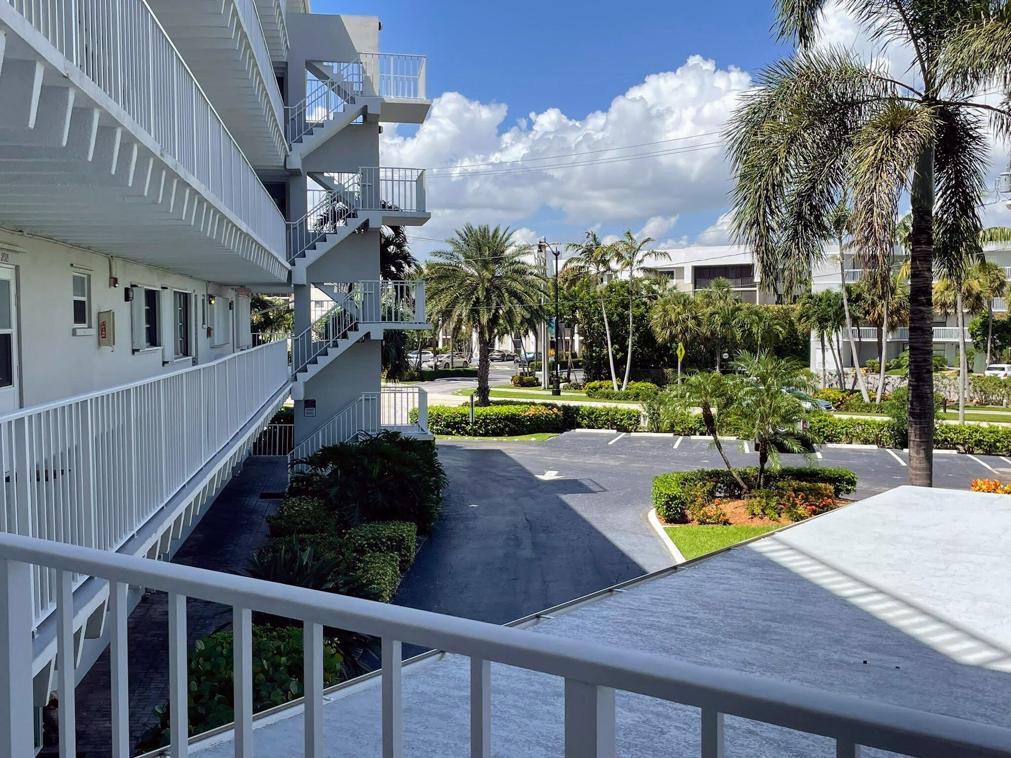 SOUTH PALM RESIDENCE INC - Residential Lease
