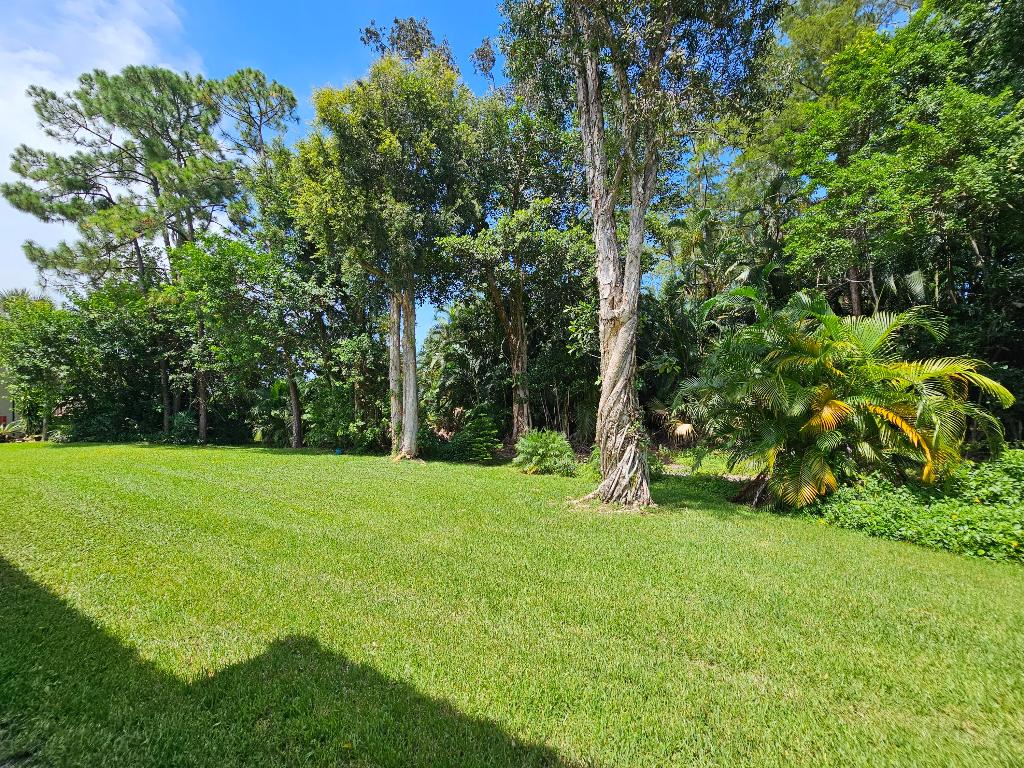 GLADES OF BOCA LAGO CONDO - Residential