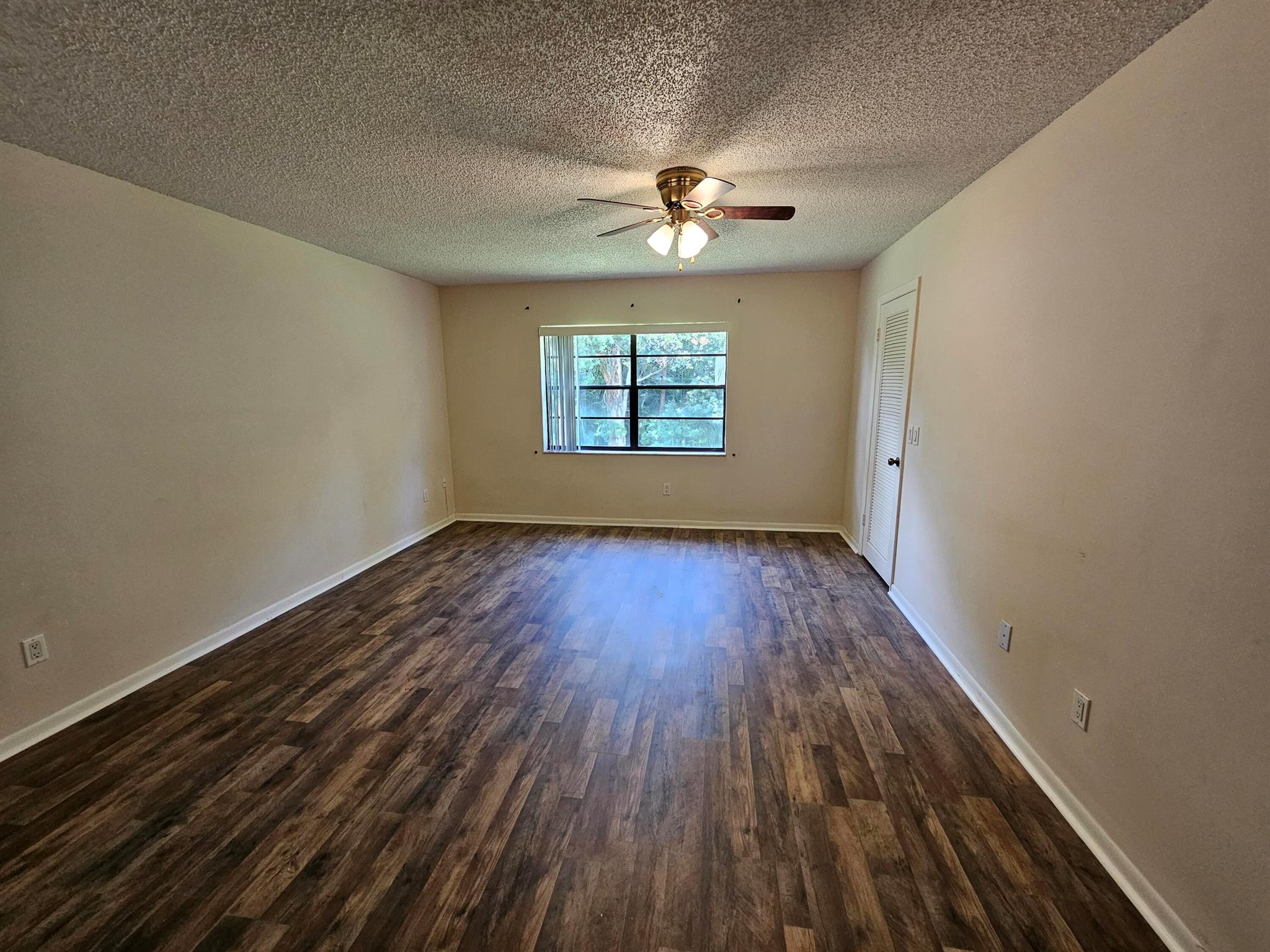 GLADES OF BOCA LAGO CONDO - Residential