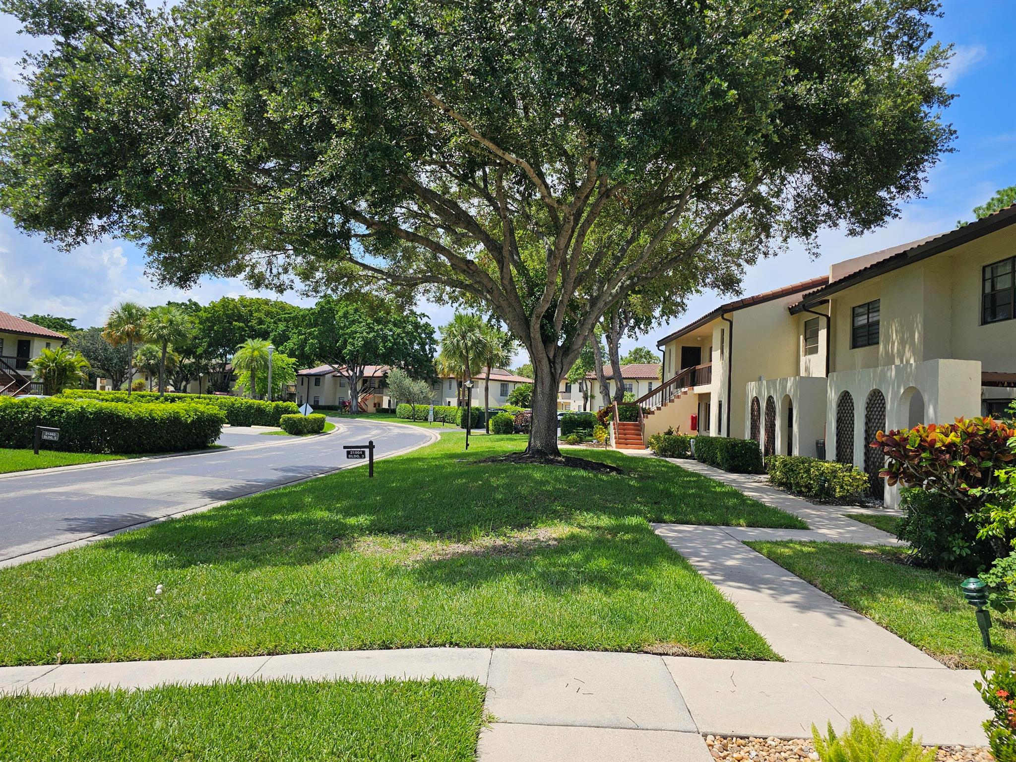 GLADES OF BOCA LAGO CONDO - Residential