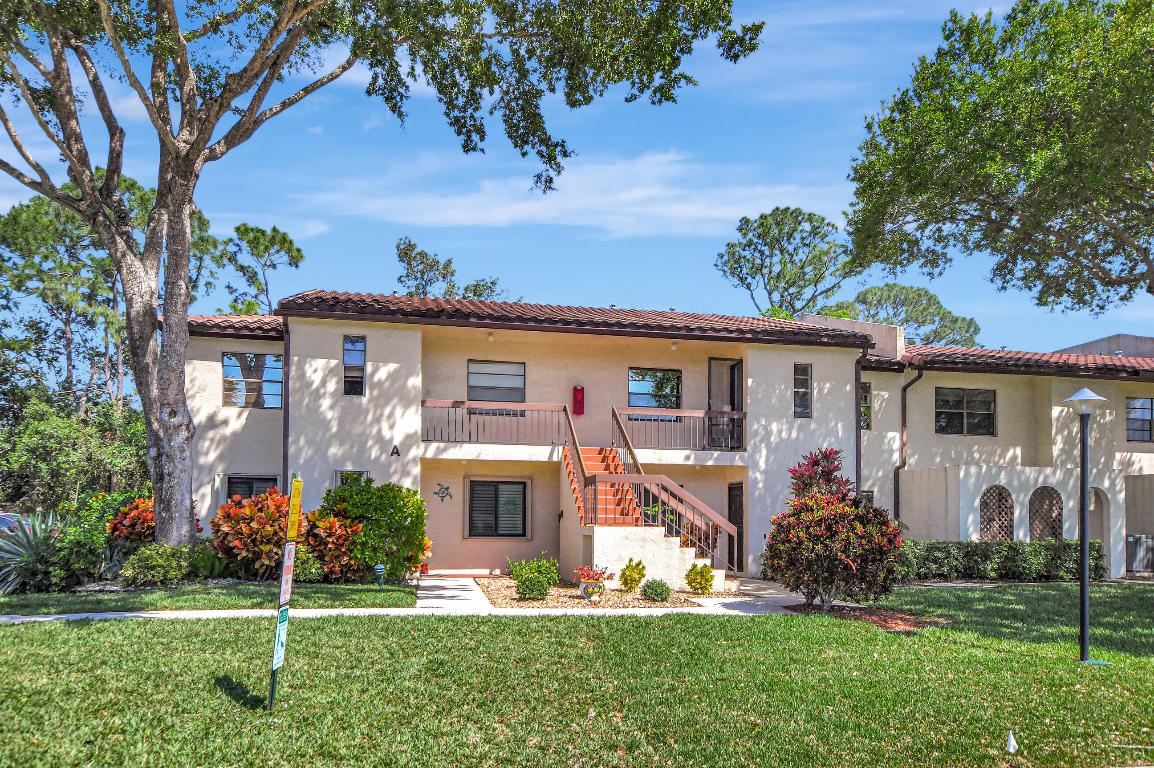 GLADES OF BOCA LAGO CONDO - Residential