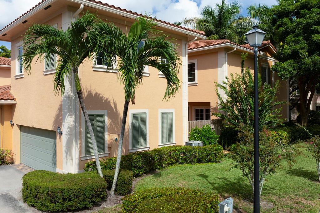 Photo of 117 Glencullen Circle, Jupiter, FL 33458 (MLS # R11122970)