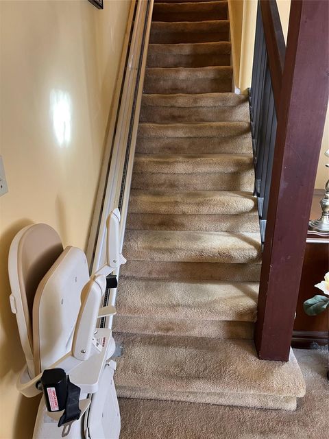 Tiny photo for 639 N University Drive #17, Plantation, FL 33324 (MLS # F10555508)