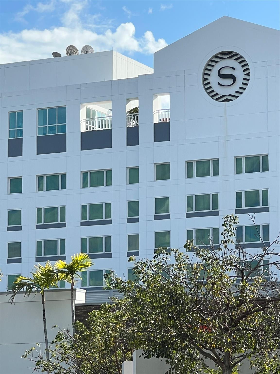 Viillage Townhouses Jacar - Residential