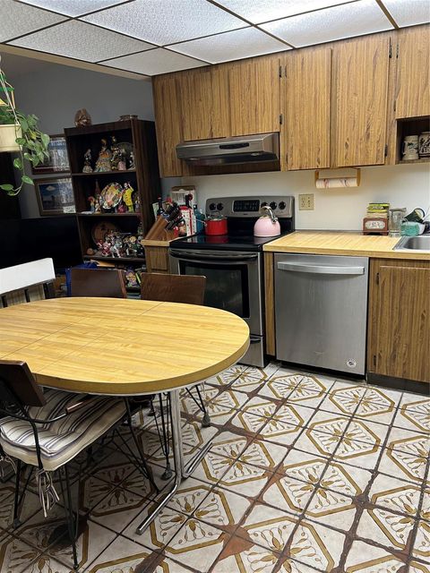 Tiny photo for 639 N University Drive #17, Plantation, FL 33324 (MLS # F10555508)