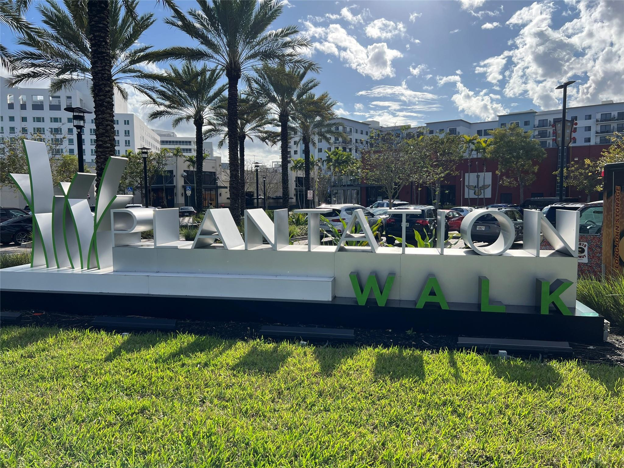 Viillage Townhouses Jacar - Residential