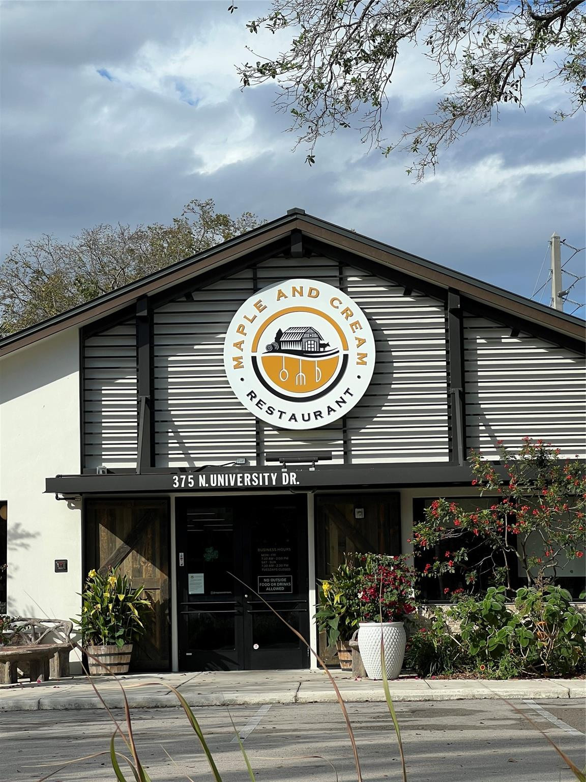 Viillage Townhouses Jacar - Residential