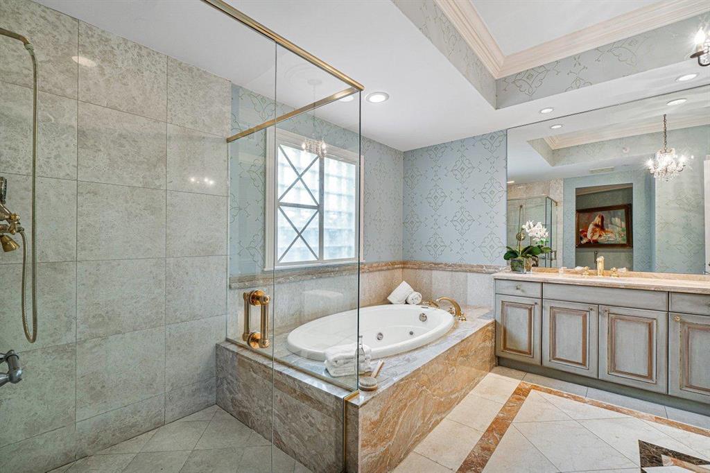 MIZNER GRAND CONDO - Residential