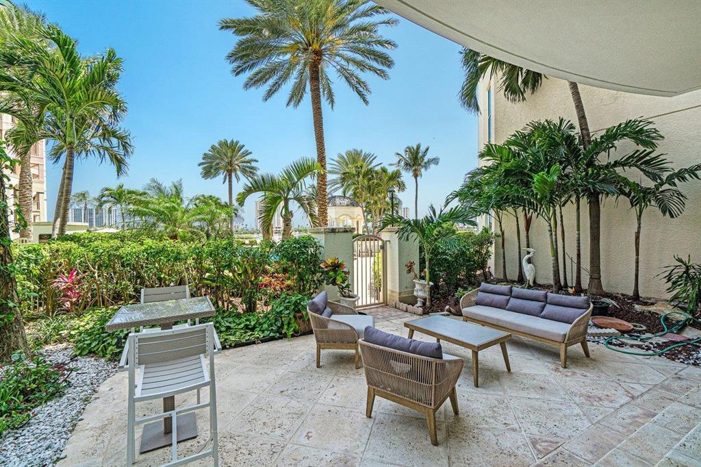 MIZNER GRAND CONDO - Residential