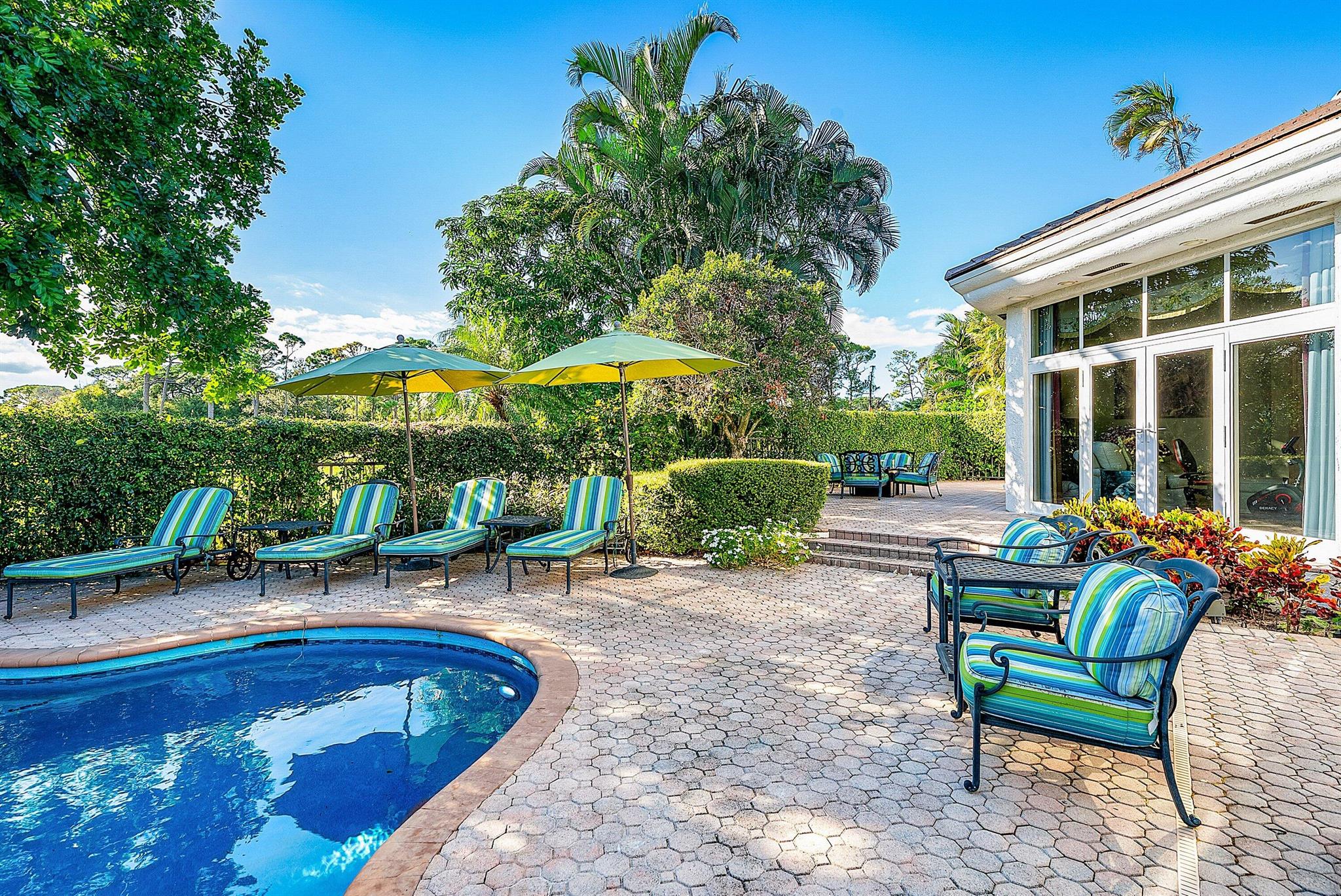 LAURELS / POLO CLUB - Residential