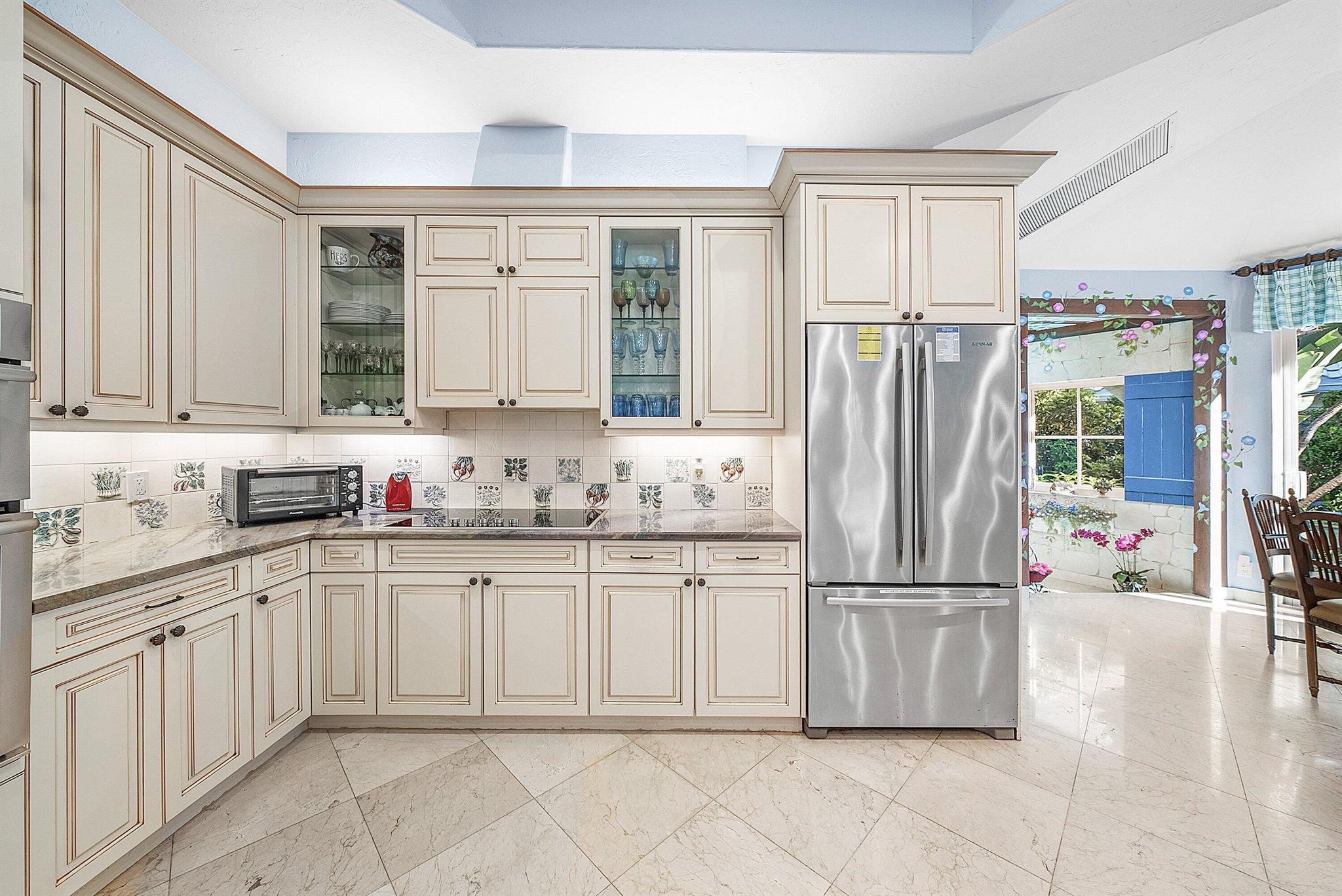 LAURELS / POLO CLUB - Residential