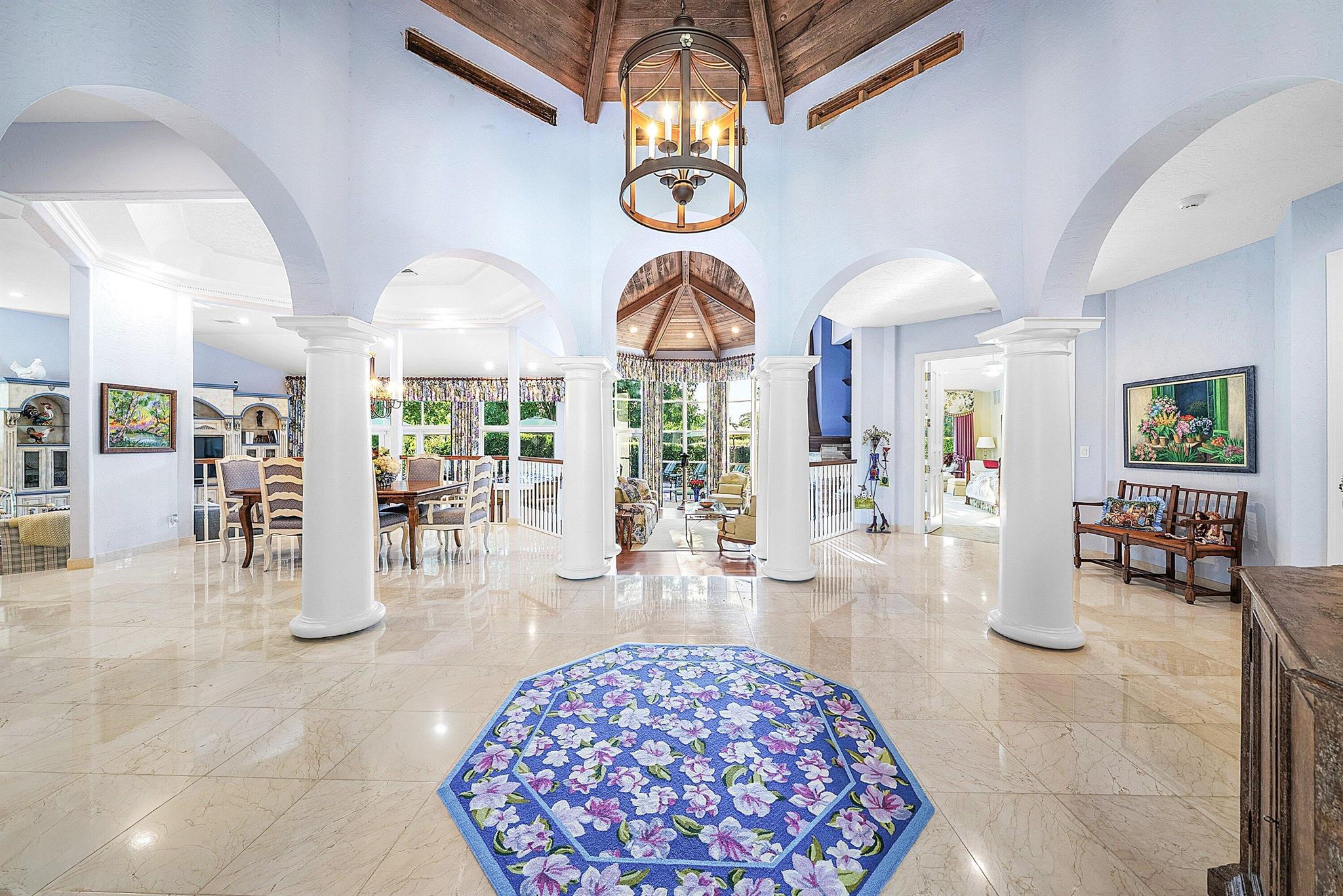 LAURELS / POLO CLUB - Residential