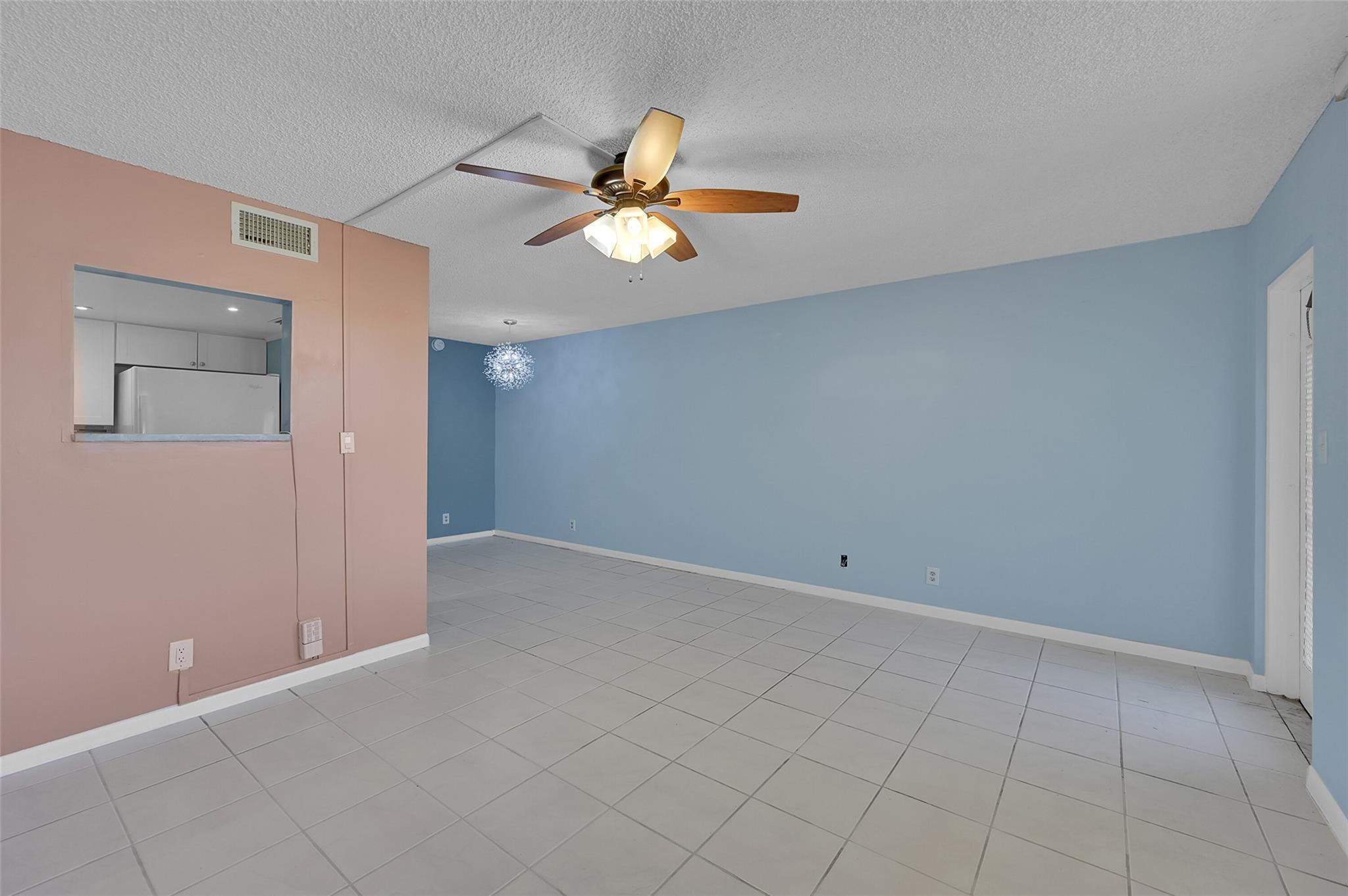 Sunrise Lakes Phase III - Residential