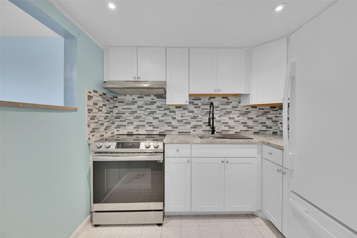 Sunrise Lakes Phase III - Residential