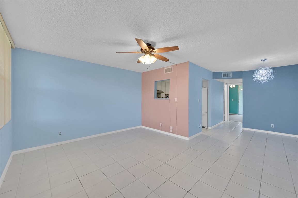 Sunrise Lakes Phase III - Residential