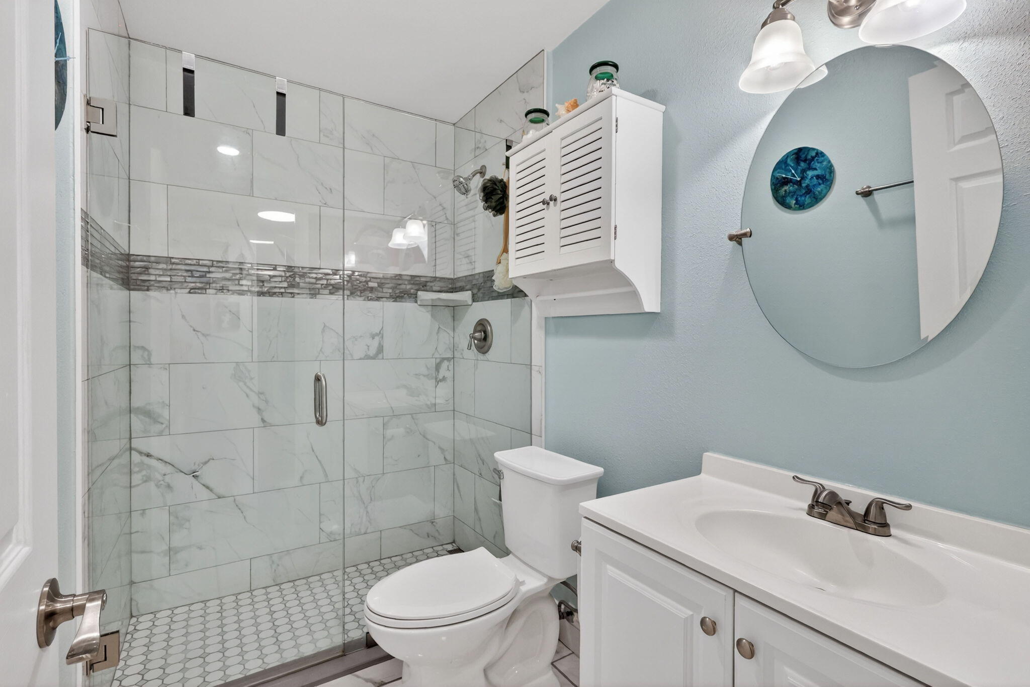 COLONNADES CONDOMINIUM NO 3 - Residential