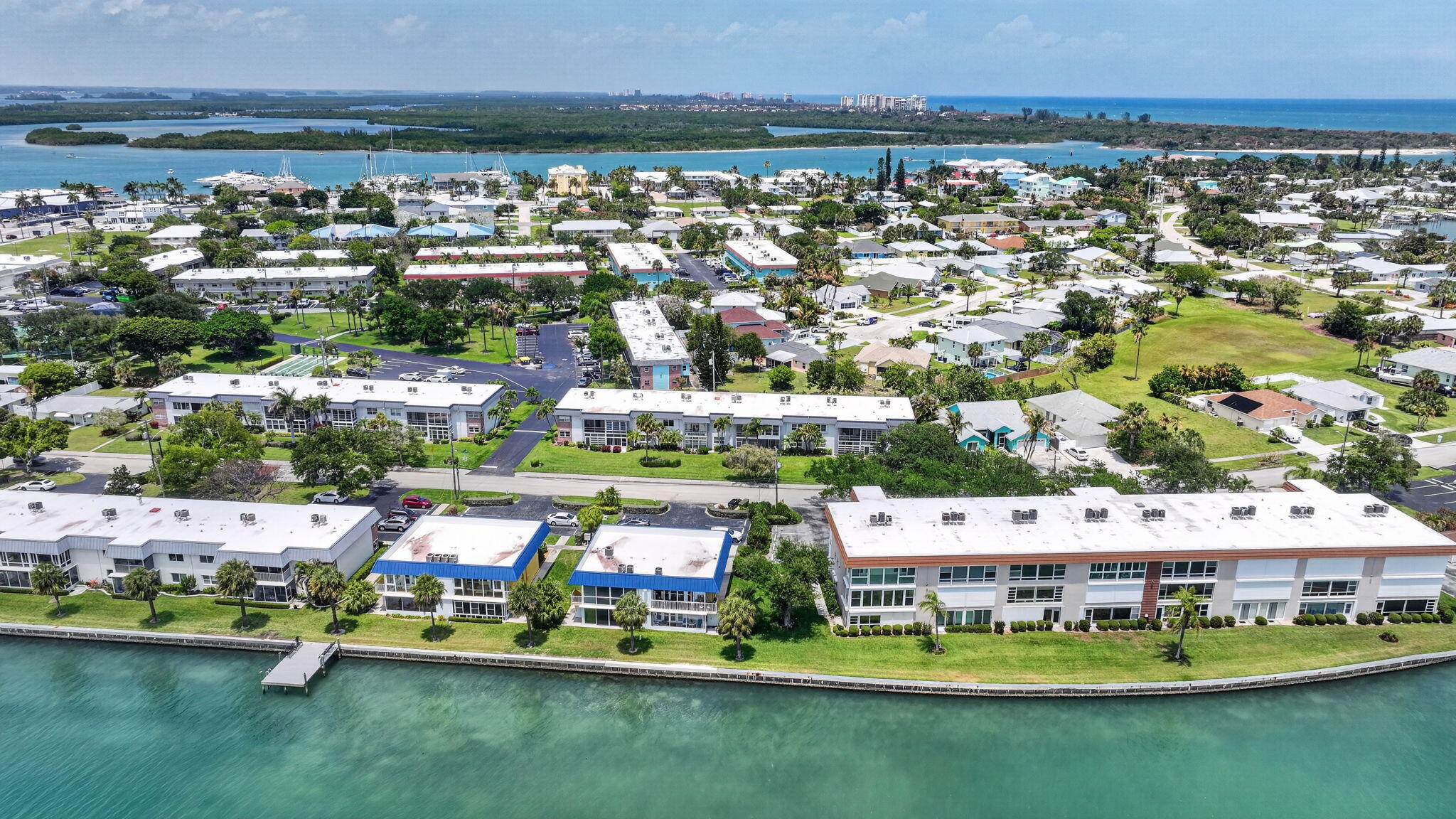 COLONNADES CONDOMINIUM NO 3 - Residential