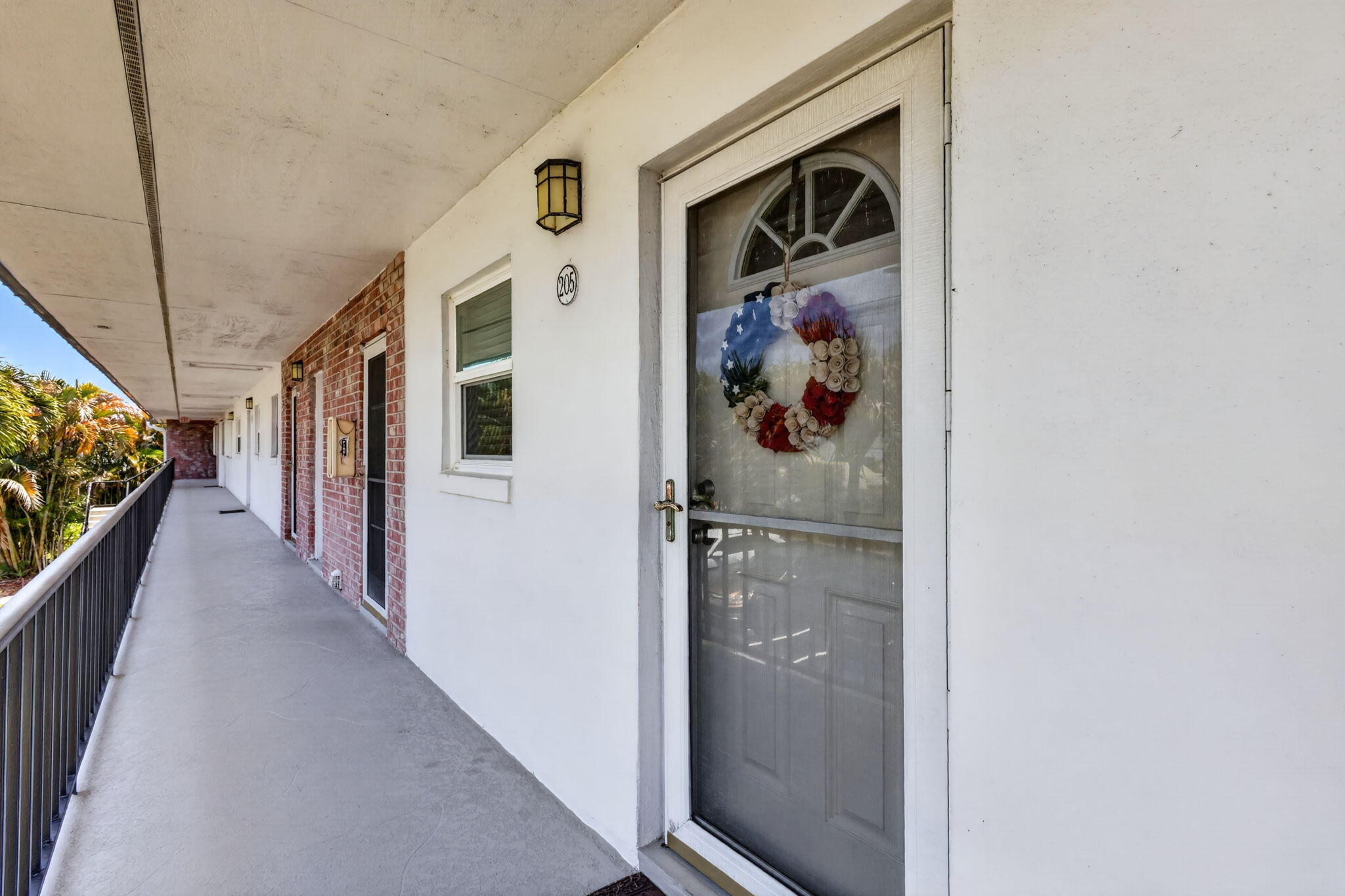 COLONNADES CONDOMINIUM NO 3 - Residential