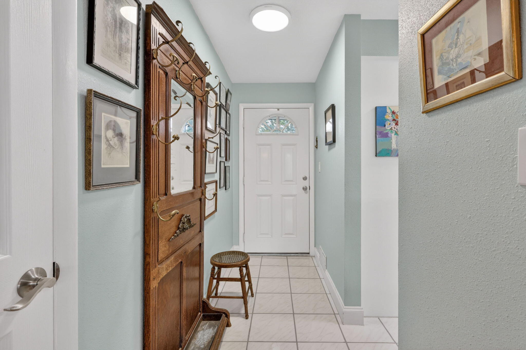 COLONNADES CONDOMINIUM NO 3 - Residential