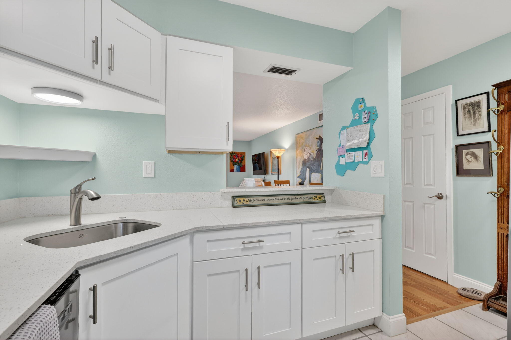 COLONNADES CONDOMINIUM NO 3 - Residential