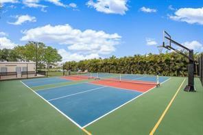 Valencia Falls 06 - Residential