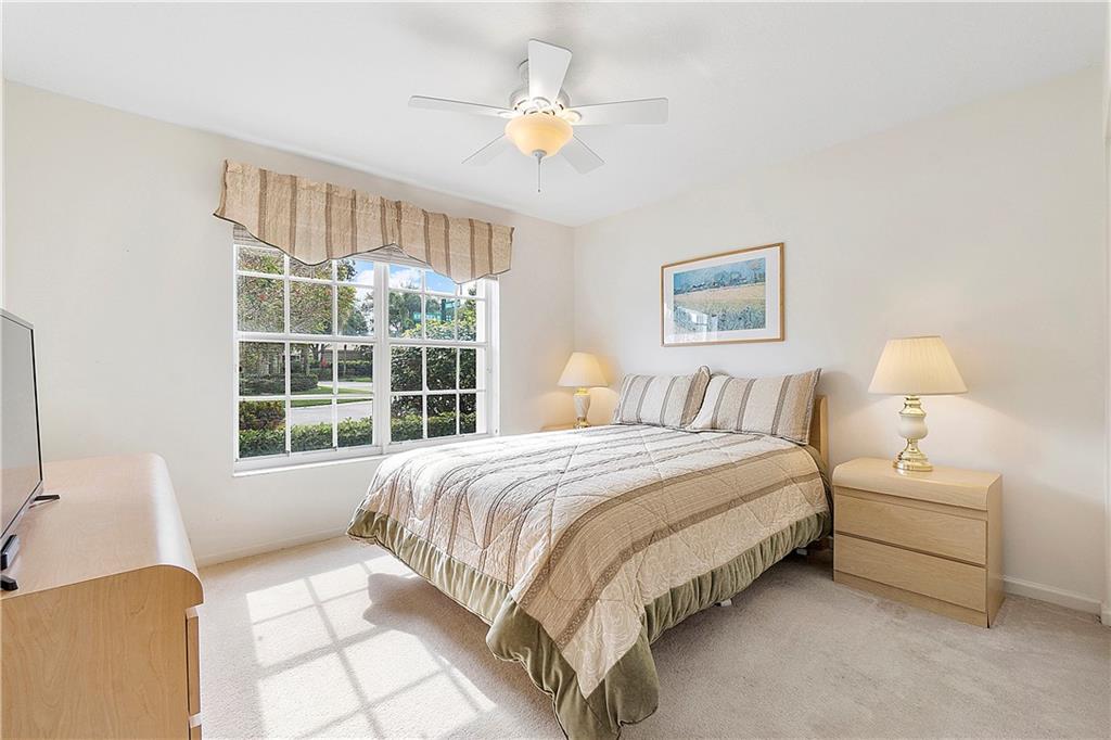 Valencia Falls 06 - Residential