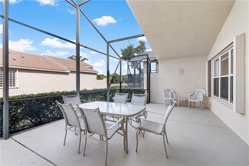 Valencia Falls 06 - Residential