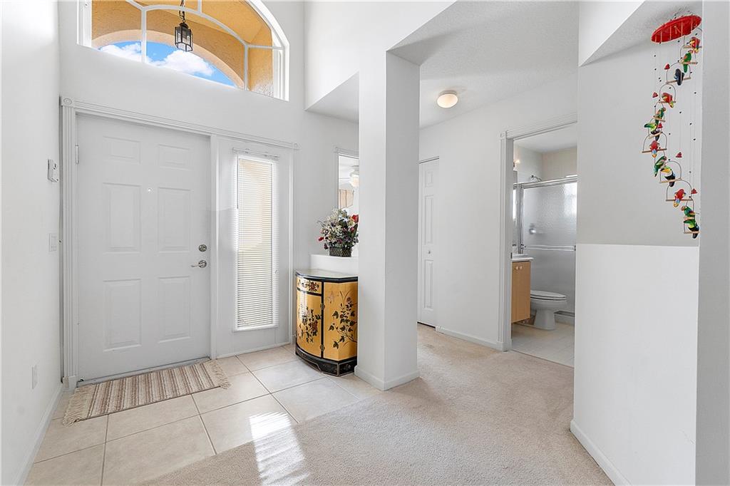 Valencia Falls 06 - Residential