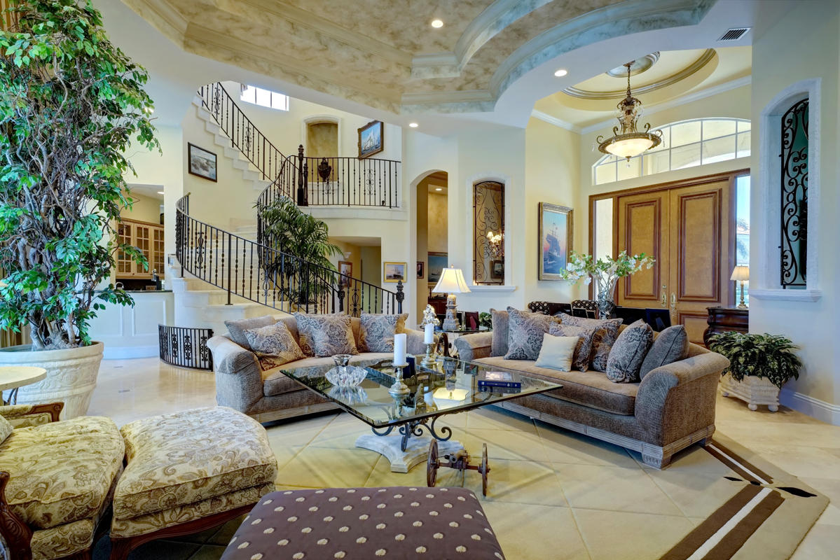 Royal Palm Yacht & Country Club - Residential
