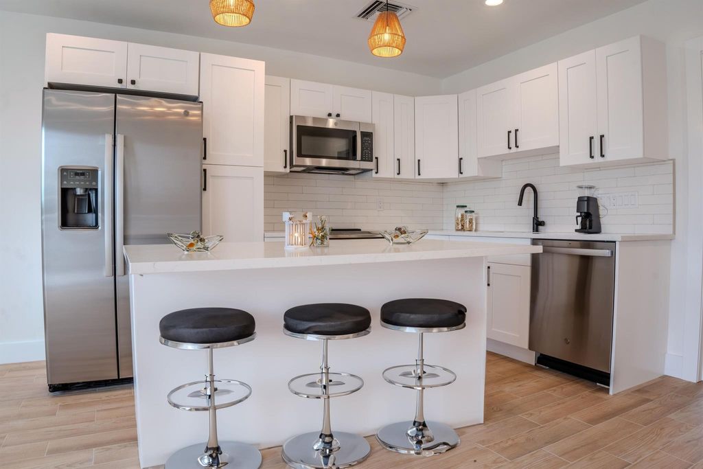 Photo of 238 SE 1st Avenue #2, Delray Beach, FL 33444 (MLS # R11114851)