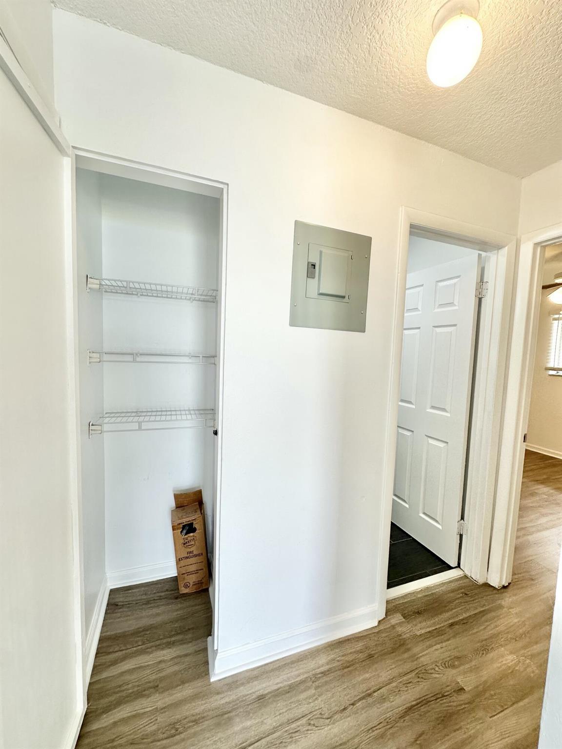 TIFFANY LAKE COND PHASE T - Residential Lease