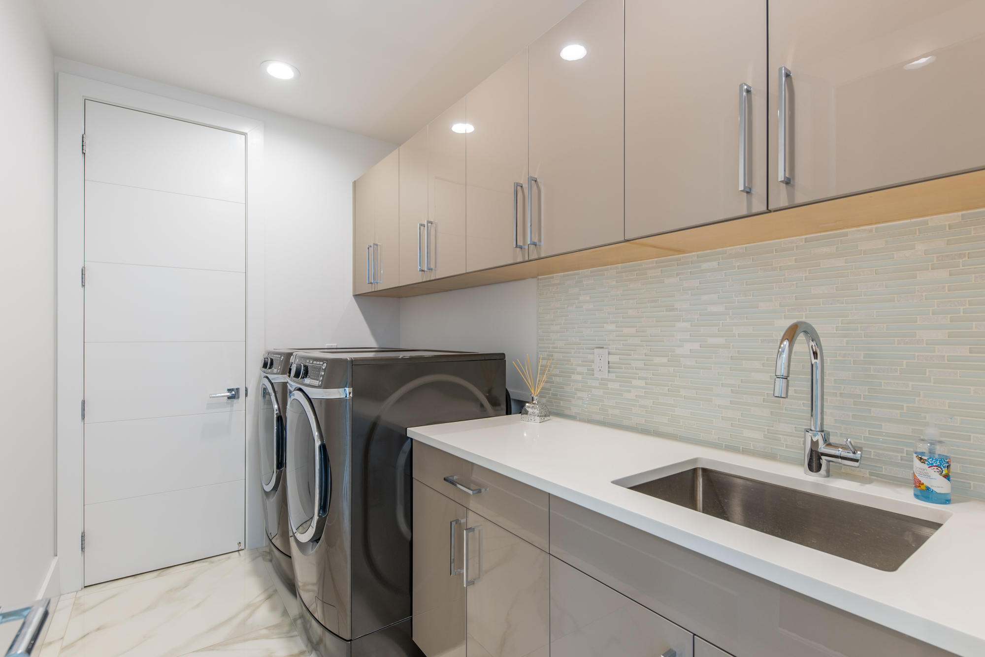 JUPITER INLET COLONY - Residential