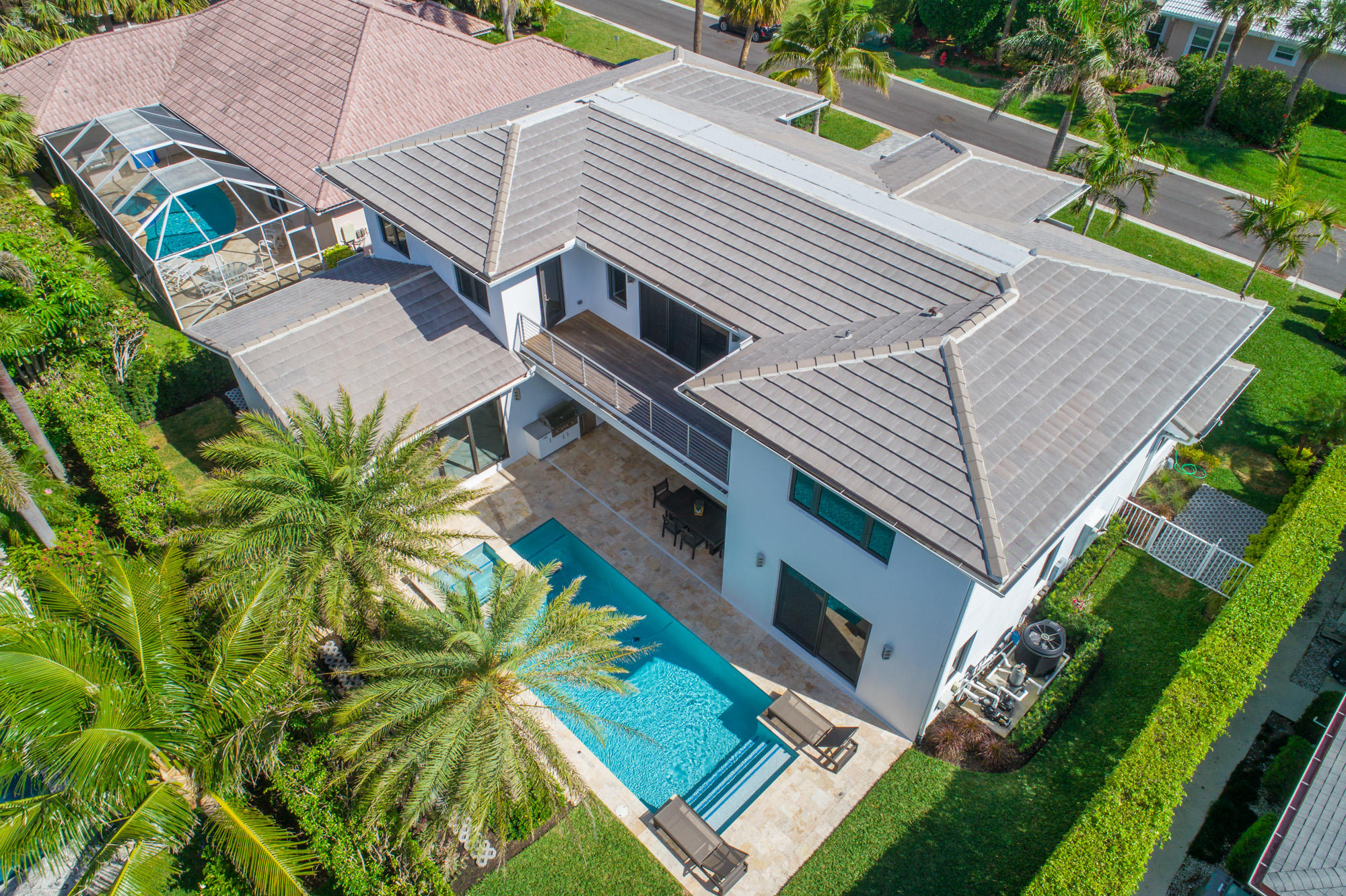 JUPITER INLET COLONY - Residential